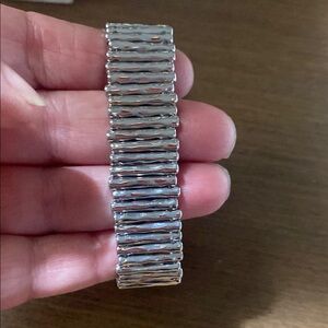 Banana Republic Silvertone Textured stretch Bracelet looks like watch band NWT